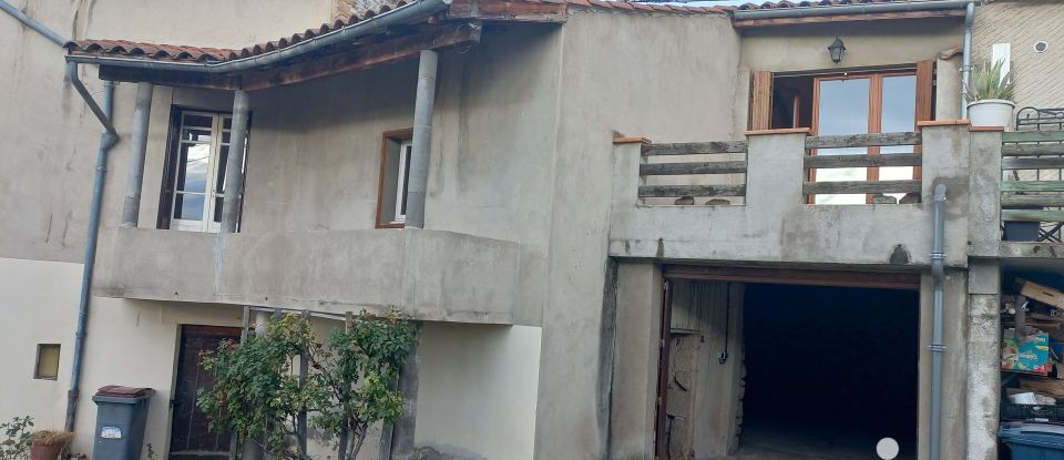 Village house 2 rooms of 72 m² in Saint-Babel (63500)