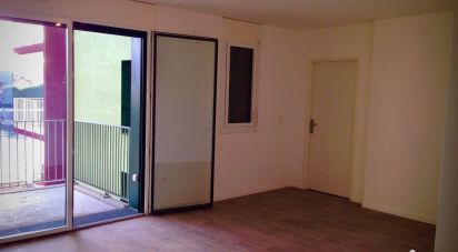 Appartement 3 pièces de 63 m² à Saint-Denis (93200)