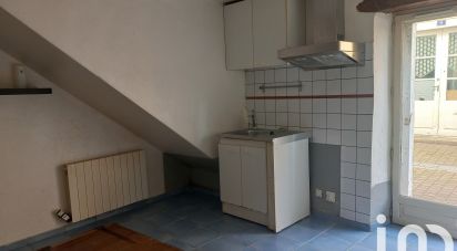 Town house 4 rooms of 60 m² in Issoire (63500)