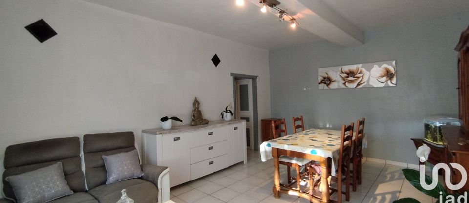 Longere 3 rooms of 86 m² in Les Éduts (17510)