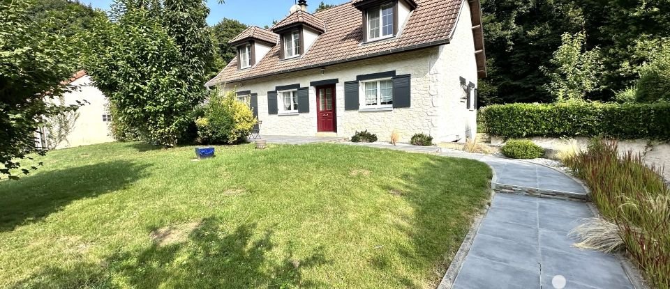 Maison traditionnelle 8 pièces de 170 m² à Brimont (51220)