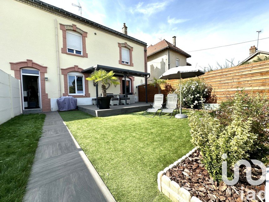 House 6 rooms of 157 m² in Reims (51100)