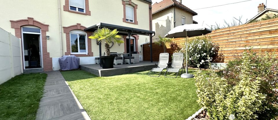 Maison 6 pièces de 157 m² à Auménancourt (51110)