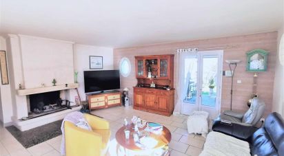 House 4 rooms of 114 m² in Villedoux (17230)