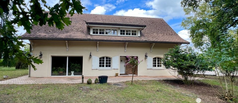 Maison 5 pièces de 164 m² à Martillac (33650)