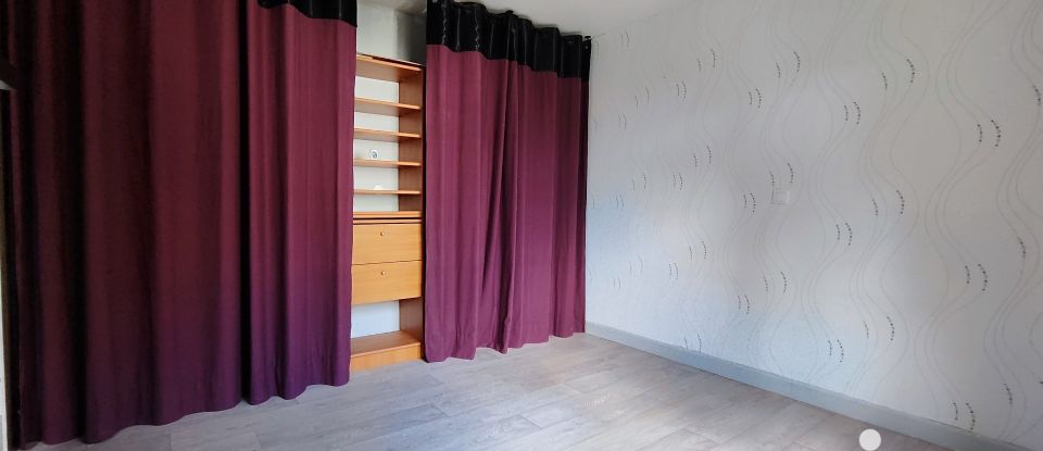 Maison 7 pièces de 191 m² à Ville-en-Selve (51500)