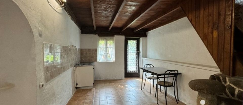 Maison 6 pièces de 120 m² à Callac (22160)