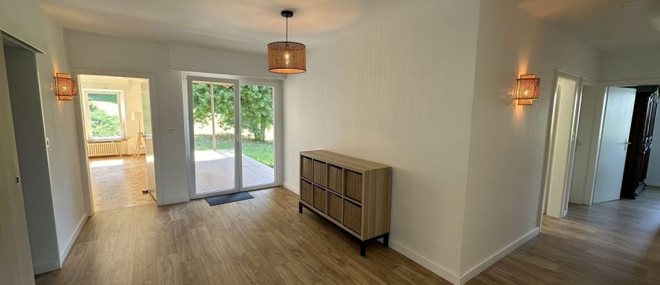 Maison 5 pièces de 115 m² à Ferrette (68480)