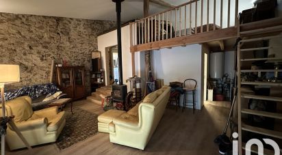 Country house 7 rooms of 155 m² in Palladuc (63550)