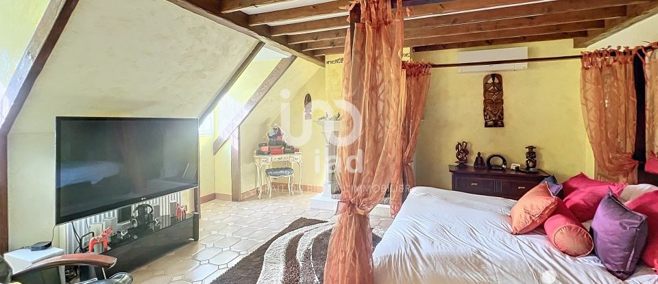 Traditional house 6 rooms of 145 m² in Dammartin-en-Goële (77230)