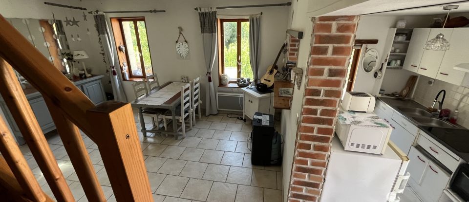 House 10 rooms of 161 m² in Saint-Martin-sur-Écaillon (59213)