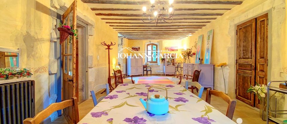 Mansion 9 rooms of 212 m² in La Baume-de-Transit (26790)