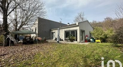 Maison 7 pièces de 165 m² à Castelnau-de-Lévis (81150)