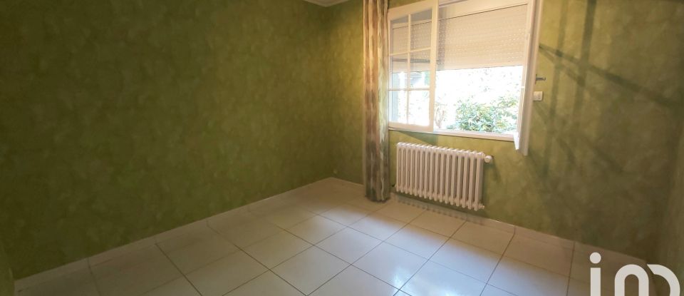 House 7 rooms of 160 m² in Nieul-le-Dolent (85430)