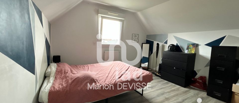 Maison 5 pièces de 102 m² à Montigny-en-Gohelle (62640)