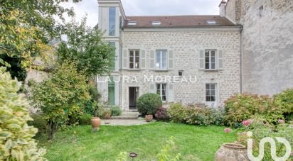 Farm 6 rooms of 158 m² in Bessancourt (95550)