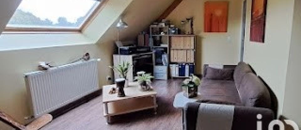 House 9 rooms of 206 m² in Quettreville-sur-Sienne (50660)