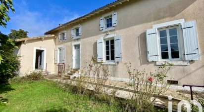 Longère 10 pièces de 182 m² à Pamproux (79800)