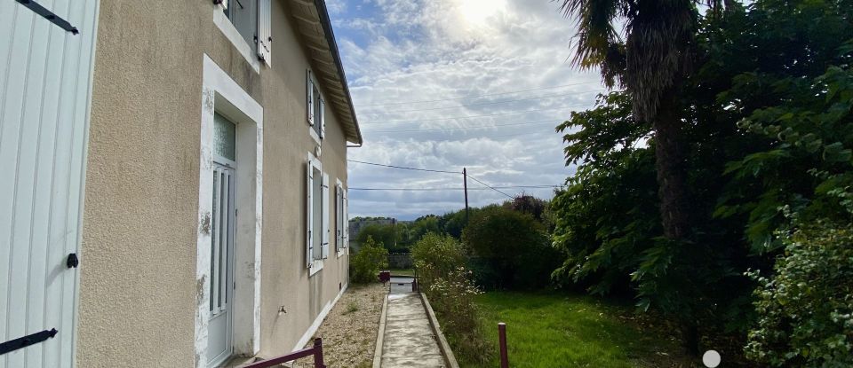 Longere 10 rooms of 182 m² in Pamproux (79800)