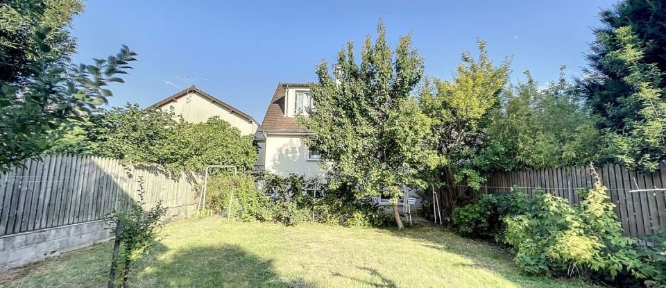 Maison 7 pièces de 114 m² à Eaubonne (95600)