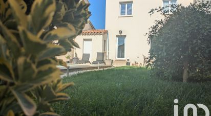 Traditional house 4 rooms of 85 m² in Châteaurenard (13160)