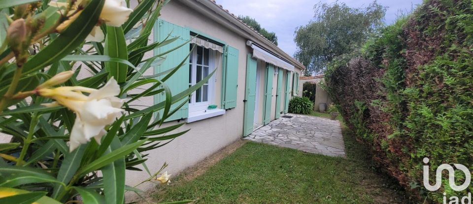 Maison traditionnelle 4 pièces de 105 m² à Royan (17200)