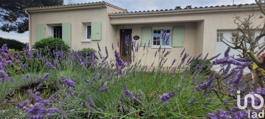 Maison traditionnelle 4 pièces de 105 m² à Royan (17200)