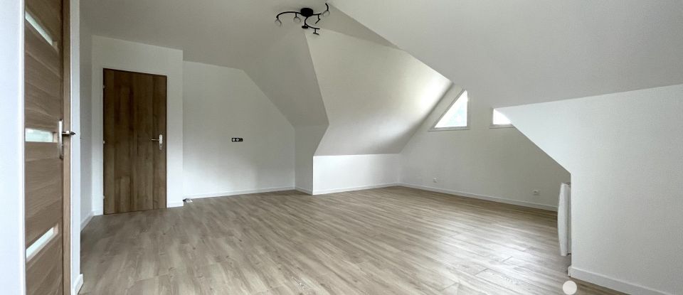 Pavillon 8 pièces de 243 m² à Houdan (78550)