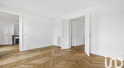 Appartement 3 pièces de 87 m² à Paris (75008)