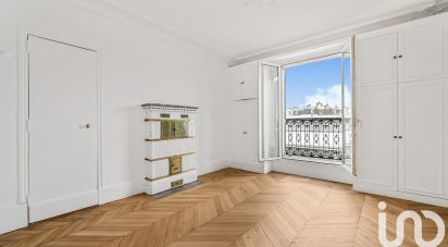 Appartement 3 pièces de 87 m² à Paris (75008)