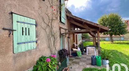 Country house 4 rooms of 120 m² in Bert (03130)