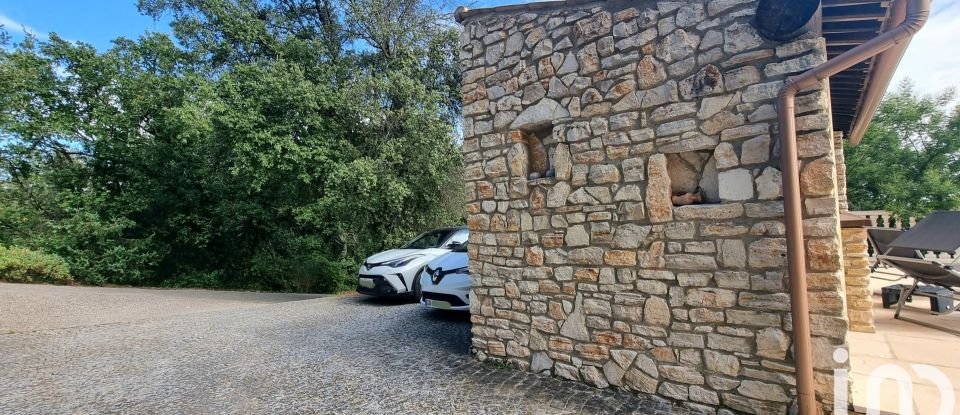 Maison traditionnelle 5 pièces de 112 m² à Saint-Martin-d'Ardèche (07700)