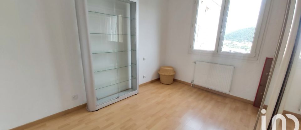 Appartement 4 pièces de 84 m² à Lorette (42420)