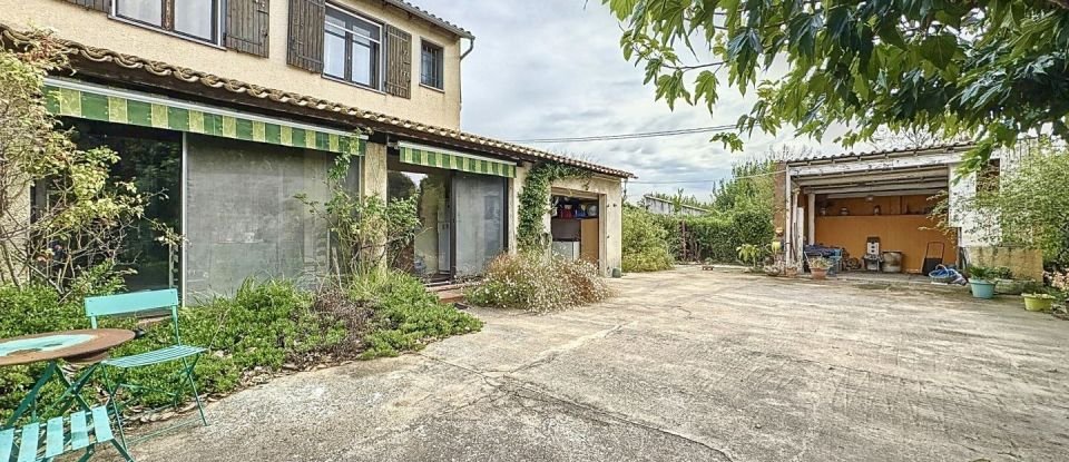 Maison 5 pièces de 100 m² à Arles (13200)