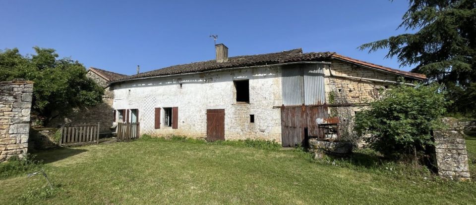 Maison 4 pièces de 235 m² à Vanzay (79120)