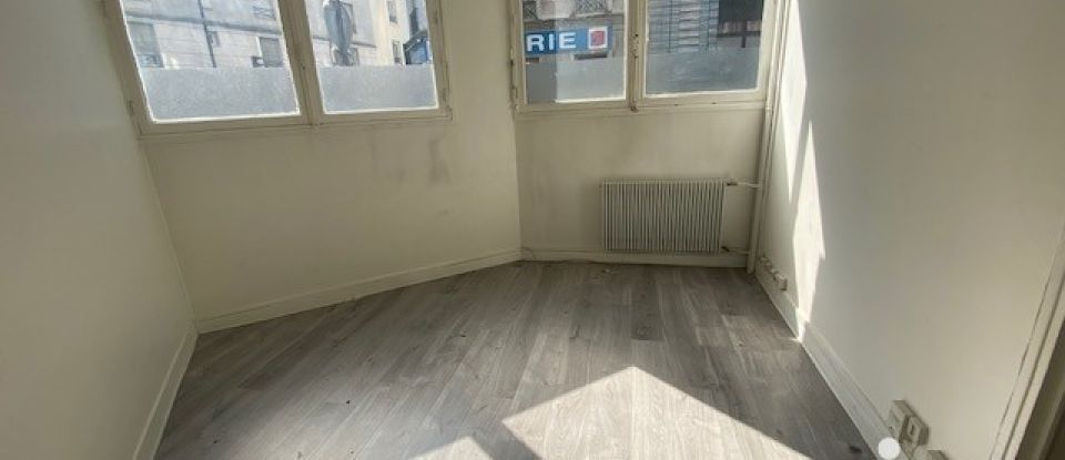 Appartement 3 pièces de 52 m² à Paris (75019)