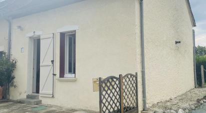 Maison de campagne 2 pièces de 37 m² à Douadic (36300)