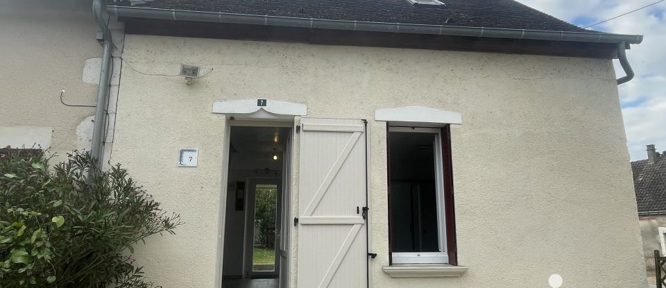 Maison de campagne 2 pièces de 37 m² à Douadic (36300)