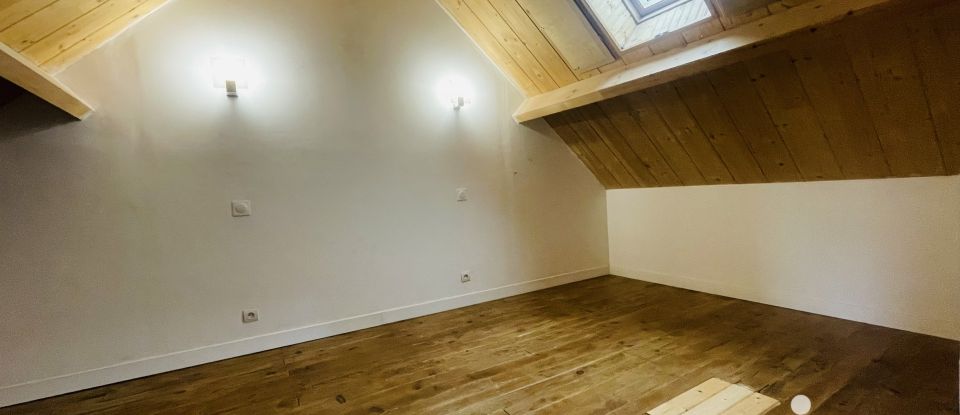 Maison de campagne 2 pièces de 37 m² à Douadic (36300)