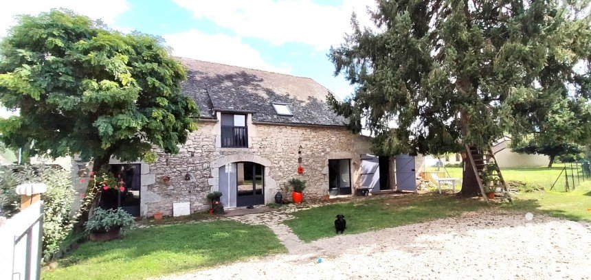 Traditional house 7 rooms of 152 m² in Meyronne (46200)