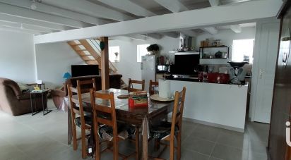 Traditional house 7 rooms of 152 m² in Meyronne (46200)