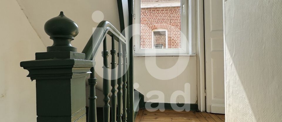 Appartement 4 pièces de 82 m² à Lille (59000)