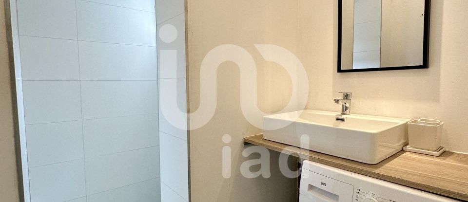 Appartement 4 pièces de 82 m² à Lille (59000)