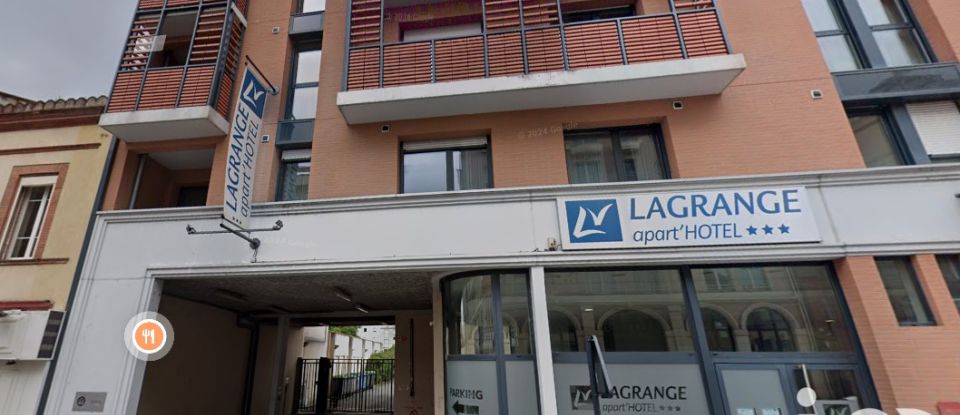 Hotel of 34 m² in Toulouse (31400)