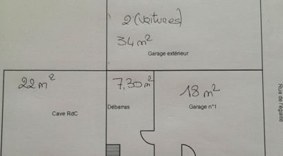 Maison 11 pièces de 165 m² à Saint-Léonard-de-Noblat (87400)