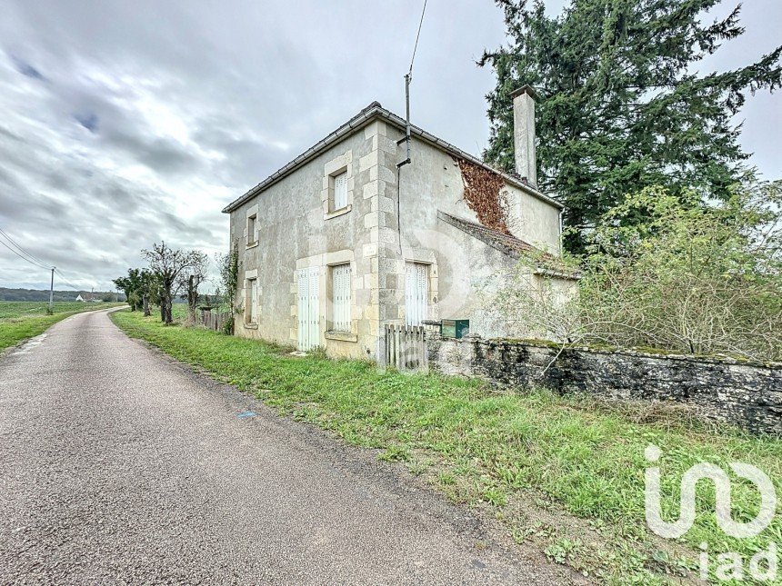 Maison traditionnelle 6 pièces de 135 m² à Druyes-les-Belles-Fontaines (89560)