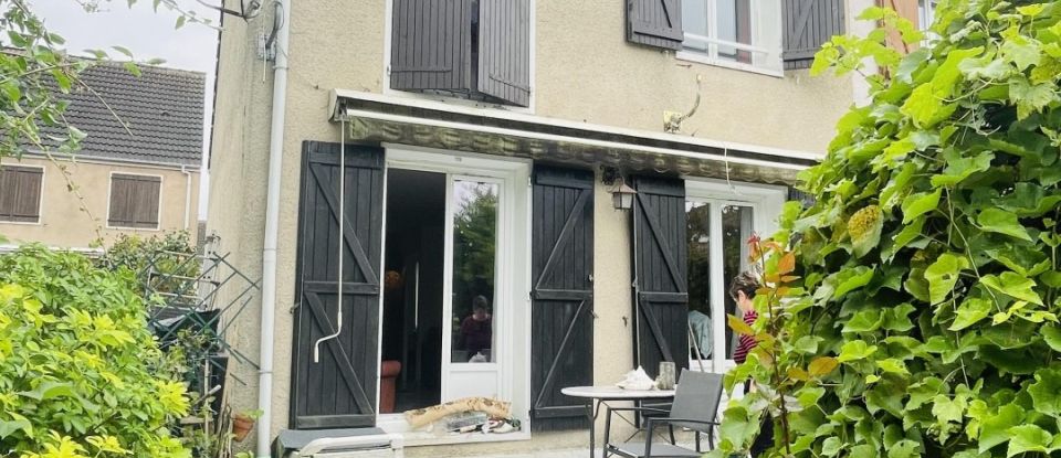 House 4 rooms of 90 m² in Athis-Mons (91200)