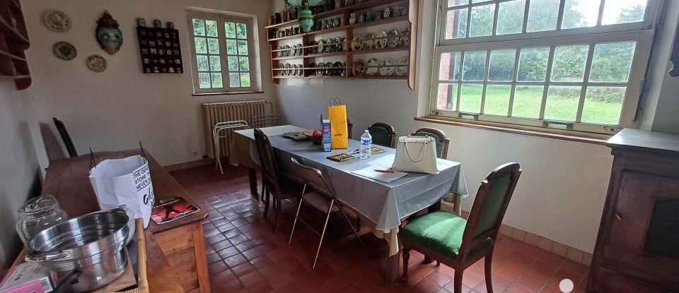 Country house 12 rooms of 289 m² in Le Val-David (27120)