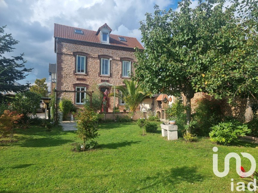 House 6 rooms of 161 m² in Oissel (76350)