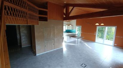 House 6 rooms of 167 m² in Bourdeaux (26460)